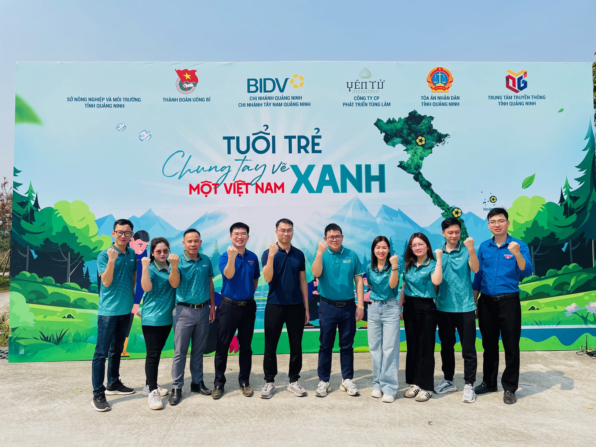 TUỔI TRẺ CHUNG TAY VẼ MỘT VIỆT NAM XANH